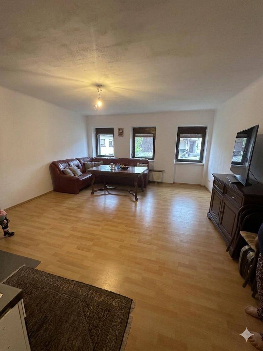 *Einfamilienhaus in Saarbrücken Ensheim* – Saarbrücken – Vorschaubild 3