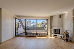 Individuelle, großzügige 5-Zimmer-Dachterrassenwohnung mit Kamin nahe Westpark- mit Potenzial! – 80686 München – Vorschaubild 2