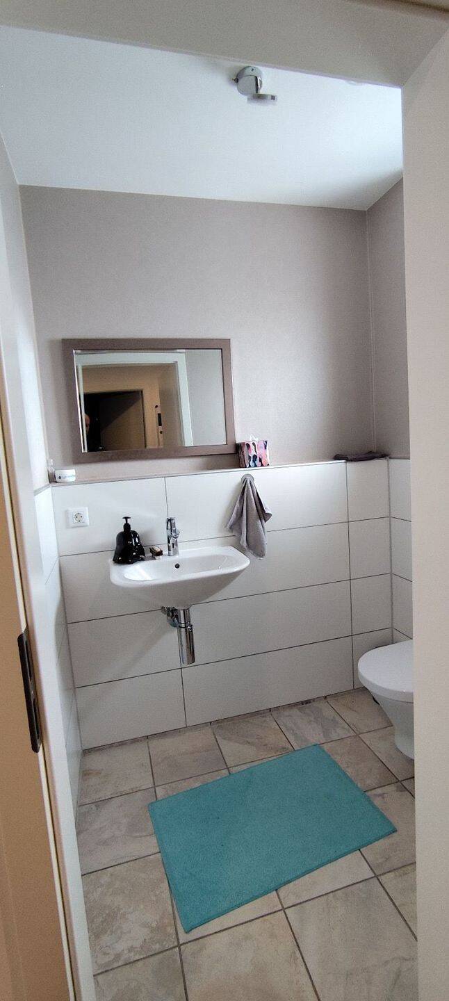 Effizienzhaus40 mit PV-Anlage und vier Zimmern – Inchenhofen – Vorschaubild 7