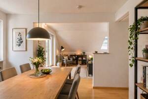 BRUMANI | Attraktive 3-Zimmer-Wohnung mit Homeoffice, Balkon und zwei Stellplätzen in Freiburg – 79114 Freiburg im Breisgau – Vorschaubild 5