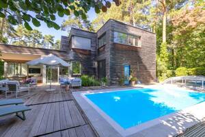 Top ausgestattete Bauhaus-Villa nahe Sacrower See - Pool, PV, Kamin, SIEMATIC, Alarm u.v.m. – 14476 Potsdam – Vorschaubild 3