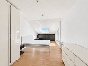 Über den Dächern von Feuerbach: 3-Zimmer-Wohnung mit zwei Dachterrassen & Weitblick – 70469 Stuttgart – Vorschaubild 6