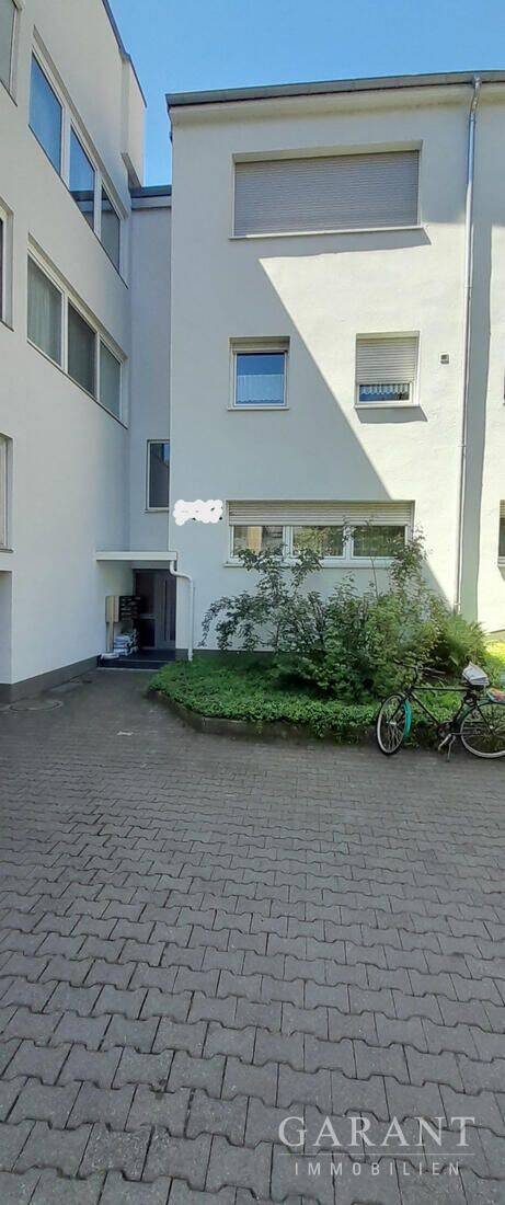 Bezugsfreie 1 Zimmer-Wohnung mitten in Ulm