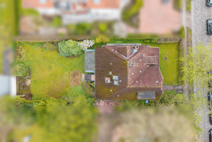 Großzügigkeit und exklusives Wohnambiente: "Gründerzeitvilla mit Traumhaus-Potenzial" – 21029 Hamburg – Vorschaubild 3