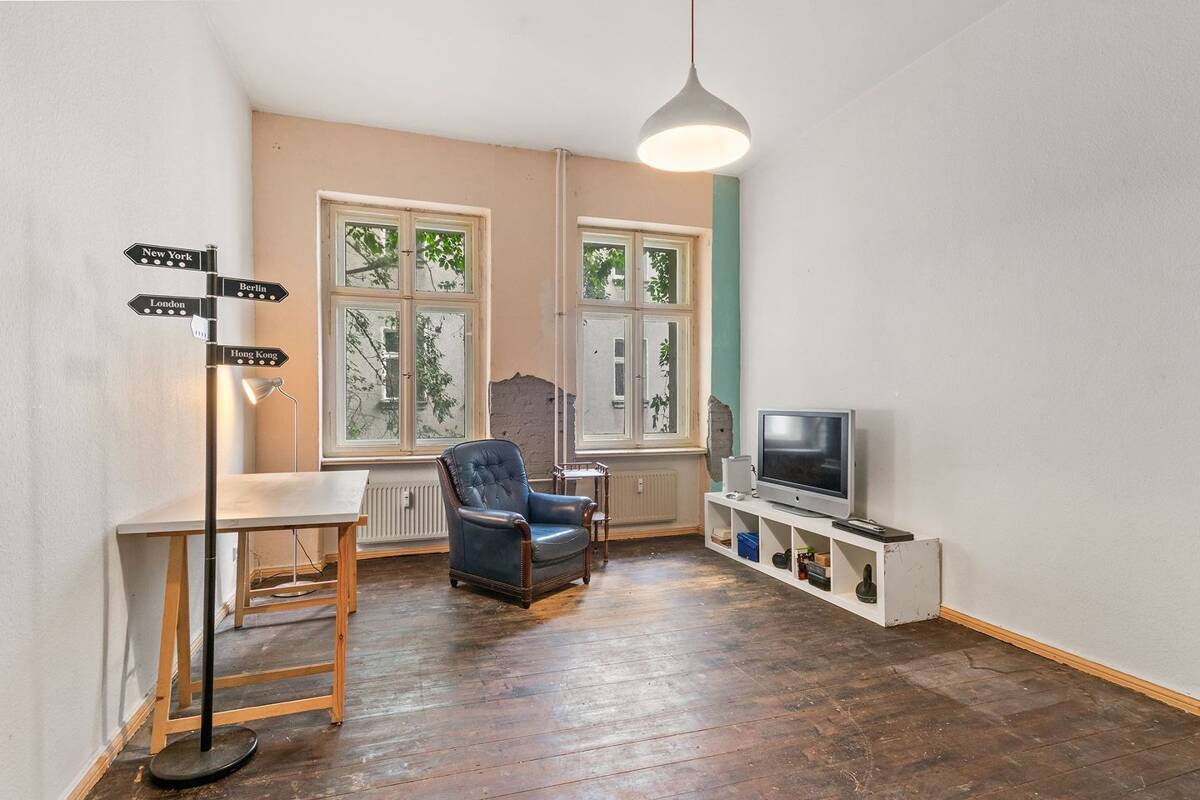 BEZUGSFREI – Ruhig gelegene 2-Zimmer-Altbauwohnung im beliebten Schillerkiez in Neukölln – 12049 Berlin – Bild 1 von 9