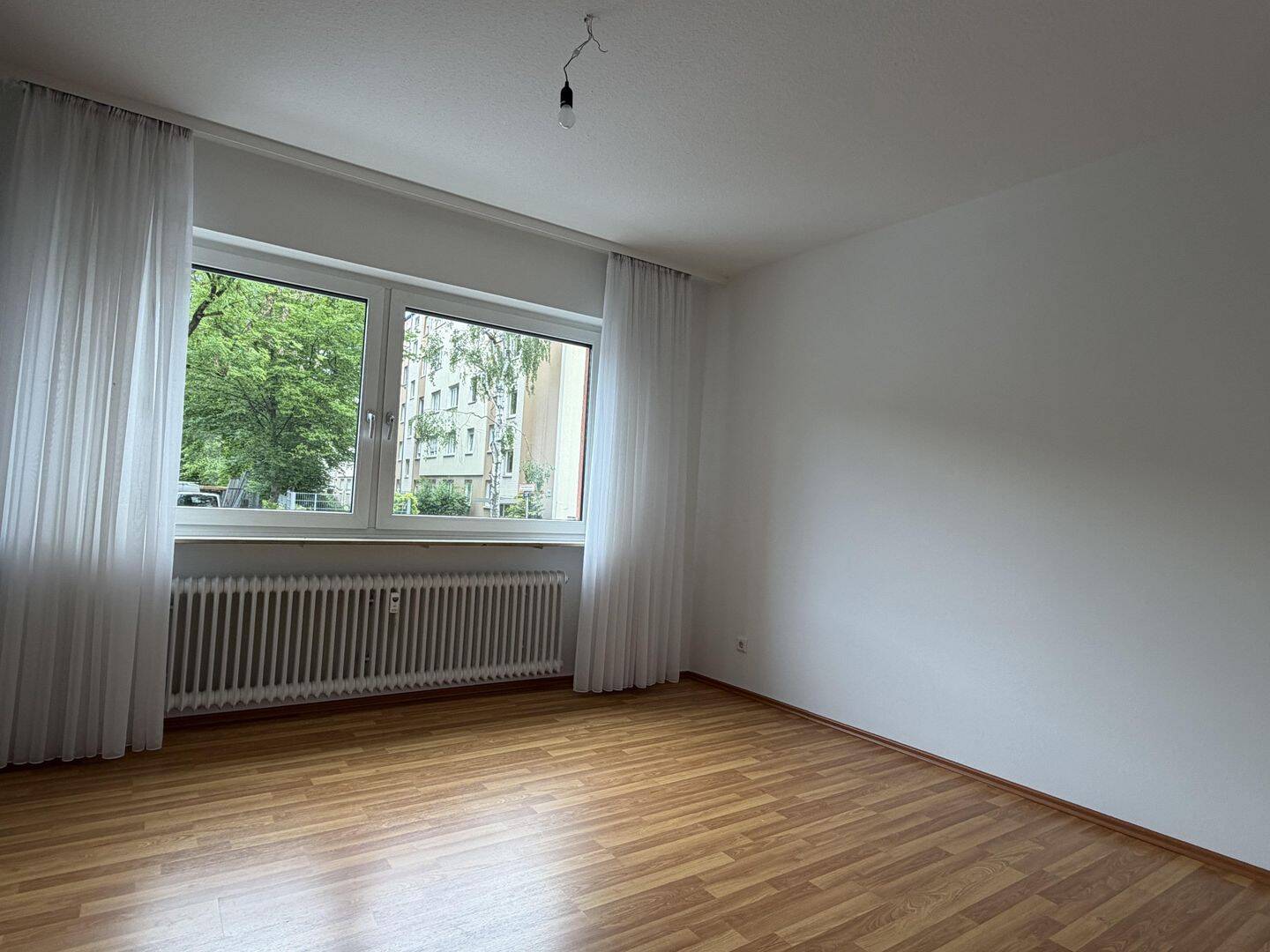 2-Zimmer-Wohnung mit großer Terrasse und TG-Stellplatz in Schweinau – Nürnberg – Vorschaubild 9