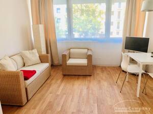 Möbliertes 1-Zimmer-Luxus-Appartment in München- Schwabing – 80802 München – Vorschaubild 3