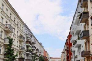 BEGEHRTE LAGE, IN DER NÄHE VOM BOXHAGENER PLATZ & OST-BHF - MIT ZWEI BALKONEN - ZUR ZEIT VERMIETET – 10247 Berlin – Vorschaubild 9