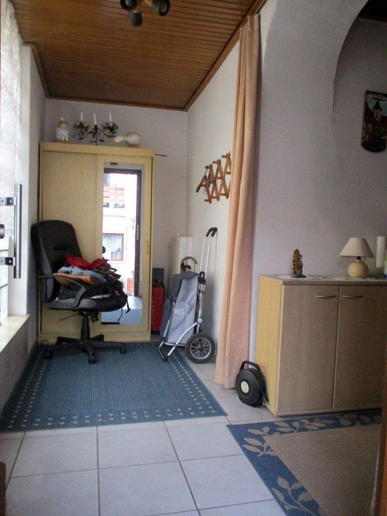 FREINSHEIM, DOPPELHAUS-HÄLFTE, älteres Baujahr, gepflegt. Verkaufspreis 248 000,00 Euro. – Freinsheim – Vorschaubild 9
