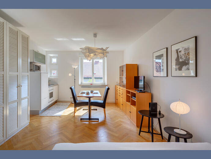 Möbliert: Möblierte Wohnung in Laim – München – Bild 1 von 9