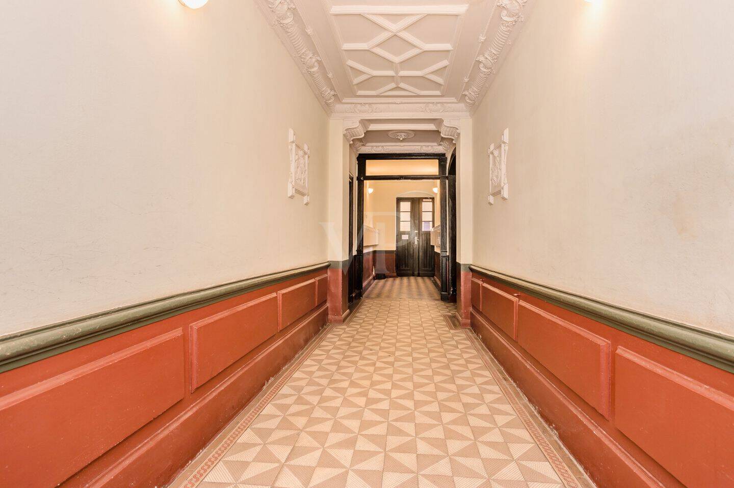 Lichtdurchflutete Maisonette-Altbauwohnung in sehr begehrter Lage am Marheinekeplatz im Bergmannkiez – Berlin – Vorschaubild 5