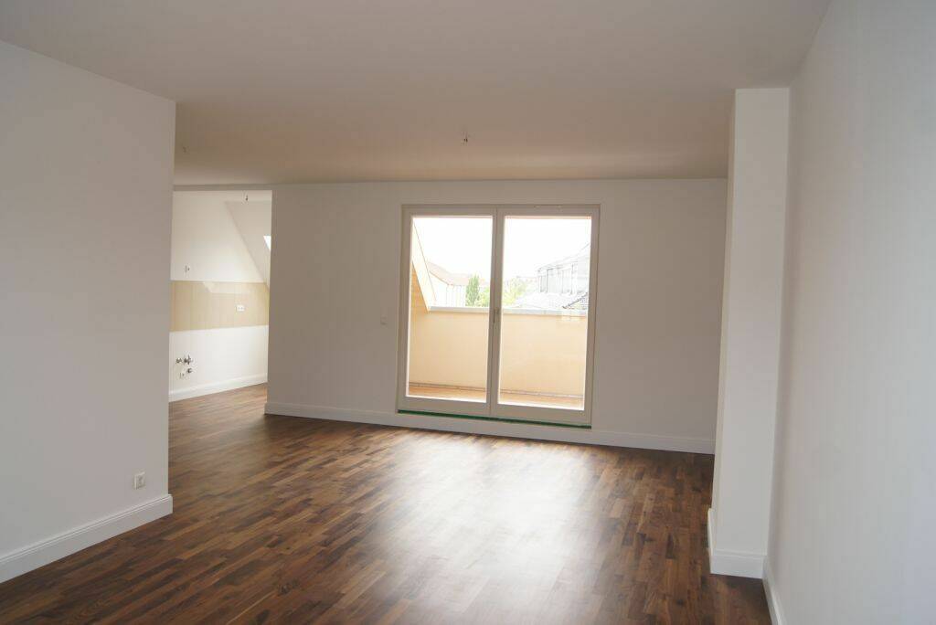 Elegante 3-Zimmer-Wohnung im kernsanierten Denkmalschutz-Altbau mit gemütlicher Loggia. – Leipzig – Vorschaubild 2