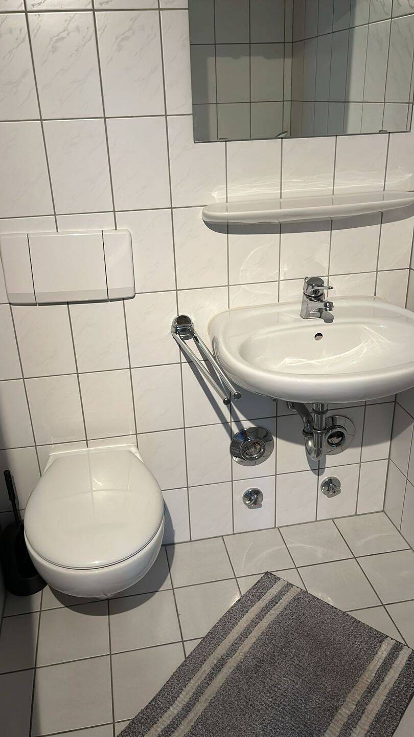 Möbliert I für Pendler – Fürth – Vorschaubild 9