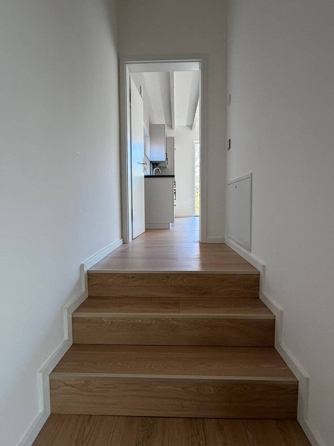 Dachgeschosswohnung im Grünen – Hamburg – Vorschaubild 7