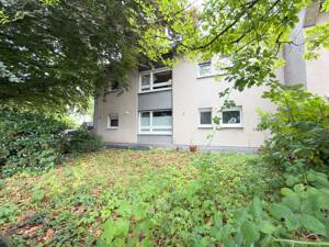 Vermietete Obergeschosswohnung mit Garage und Balkon in Top Lage von Bergisch Neukirchen