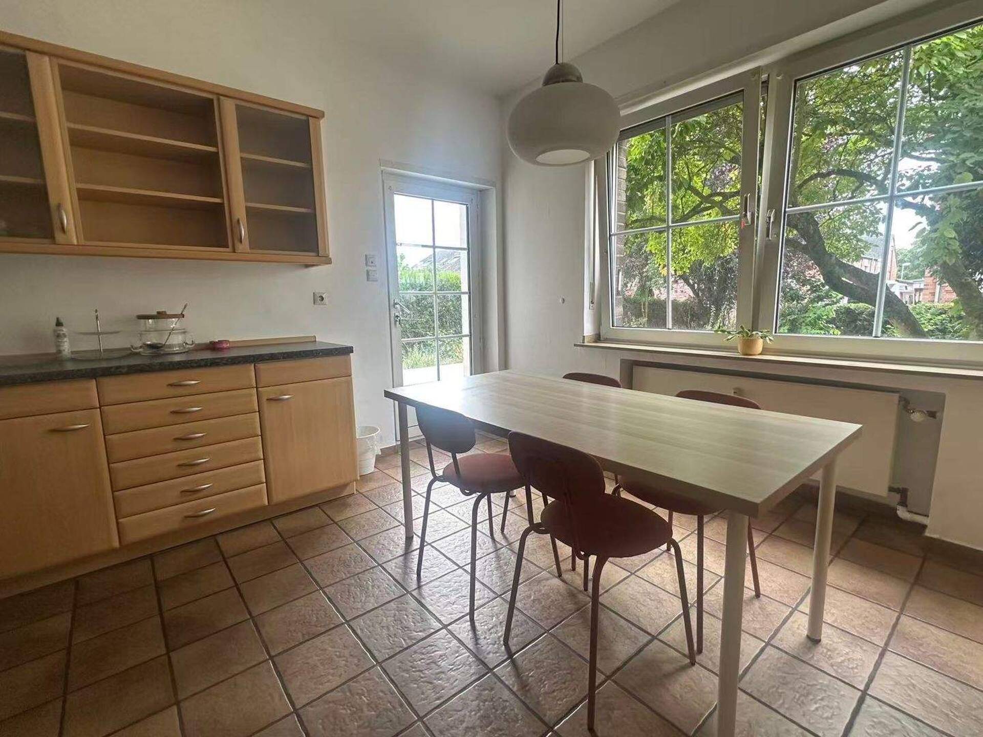 Haus in 41464 Neuss mit 299 m² kaufen