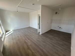 Schnell sein! Helle 3-Zimmer-Wohnung in ruhiger Lage!