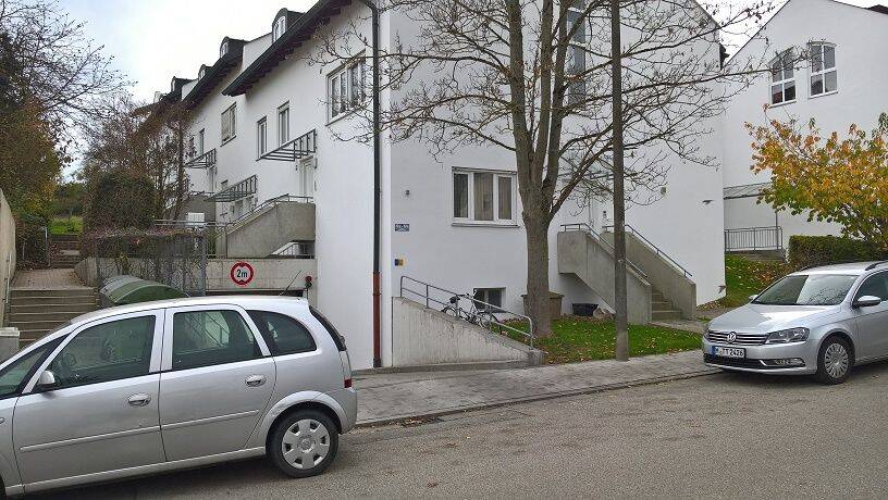 Neuprüll 2Zi Küche, Bad , EG, Terrasse