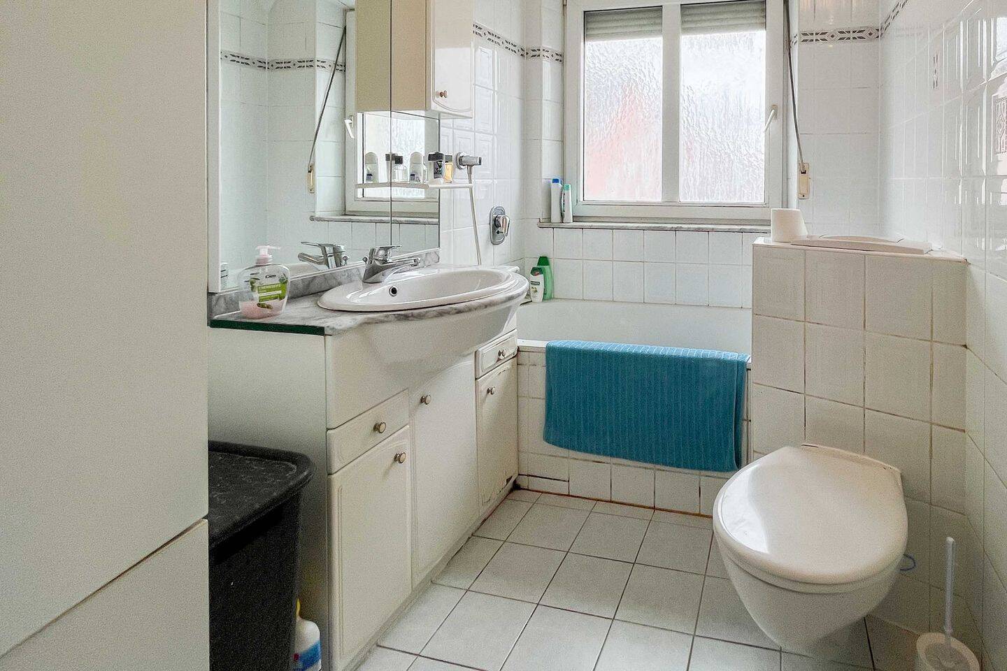 Investieren oder Selbstbezug: 3 Zi. Whg. mitten in Oberhausen inkl. extra Stellplatz – Augsburg – Vorschaubild 3