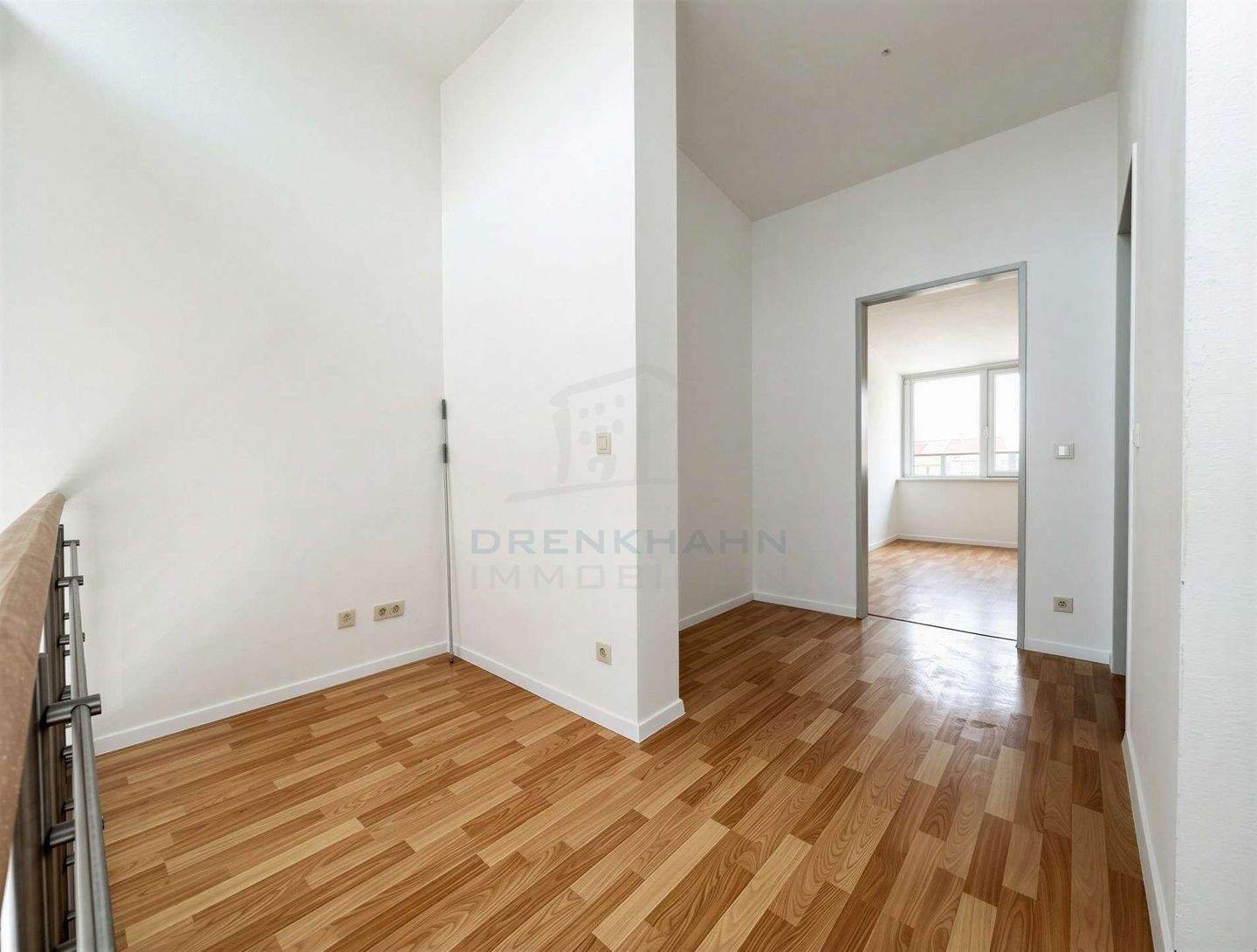 Zentral, modern, vielseitig - großzügige 3-Zimmer Wohnung mit Aufzug und Stellplatzoption – Rostock – Vorschaubild 9
