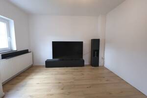 Gemütliche & renovierte Dachgeschosswohnung am Rande der Überseestadt - Gute Lage! – 28217 Bremen – Vorschaubild 2