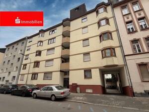 Gut geschnittene 2 Zi-Wohnung inkl. Stellplatz - zentrale Wohnlage!