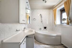 Mehr als nur ein Zuhause: Zweifamilienhaus mit Potenzial in Aumund – 28757 Bremen – Vorschaubild 9