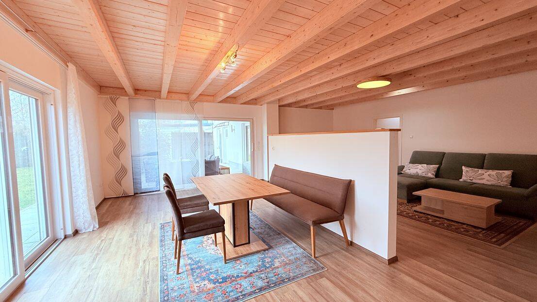 ... AIGNER - Wohnen auf einer Ebene: neuwertiger, ästhetischer Bungalow für gehobene Ansprüche ... – Ering – Vorschaubild 6