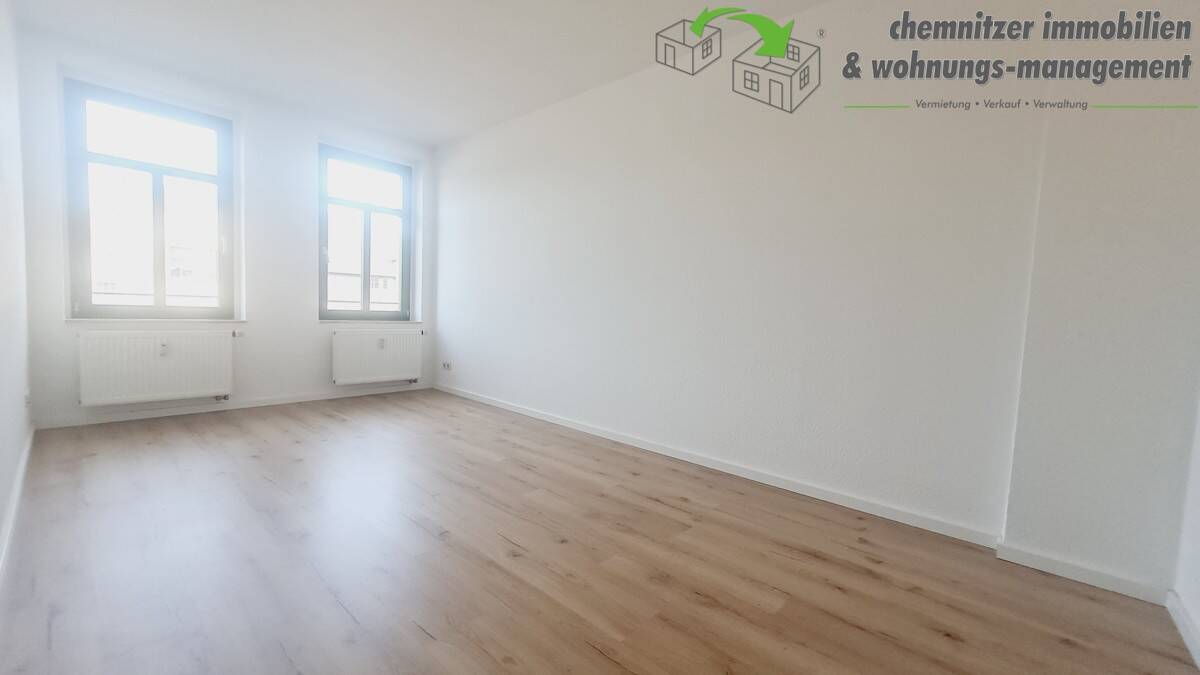 Frisch renovierte 3-Raum-Wohnung mit Balkon zur Eigennutzung oder zur Kapitalanlage – Chemnitz – Vorschaubild 3
