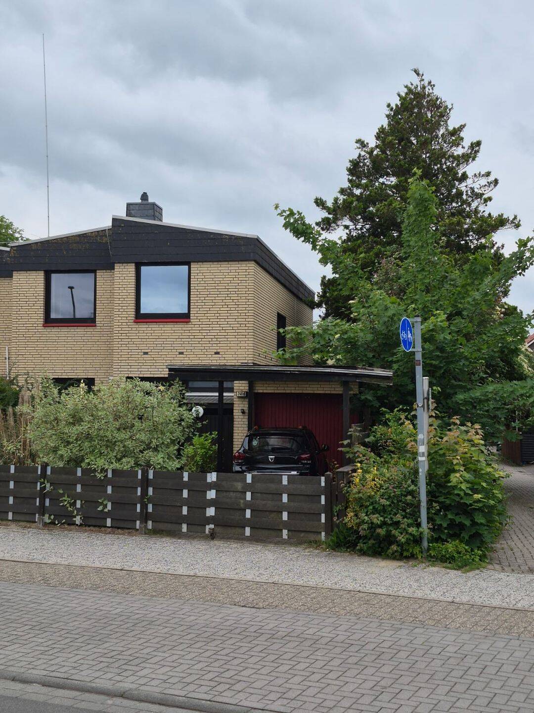 Vielseitiges Reihenendhaus in sonniger Lage