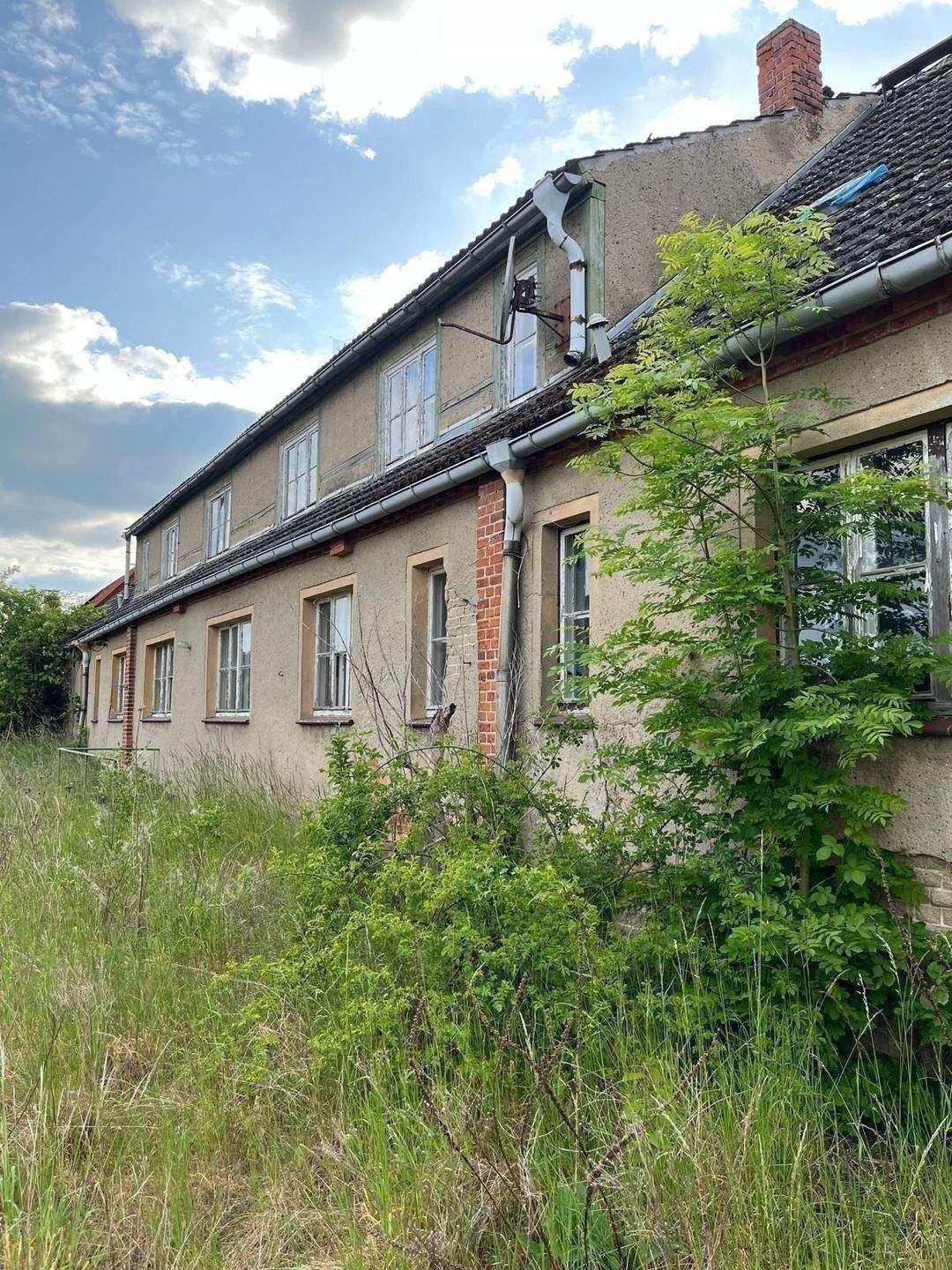 Zweifamilienhaus mit je 225 m² – riesige Wohnflächen zum außergewöhnlich guten Preis – Zölkow – Bild 1 von 3