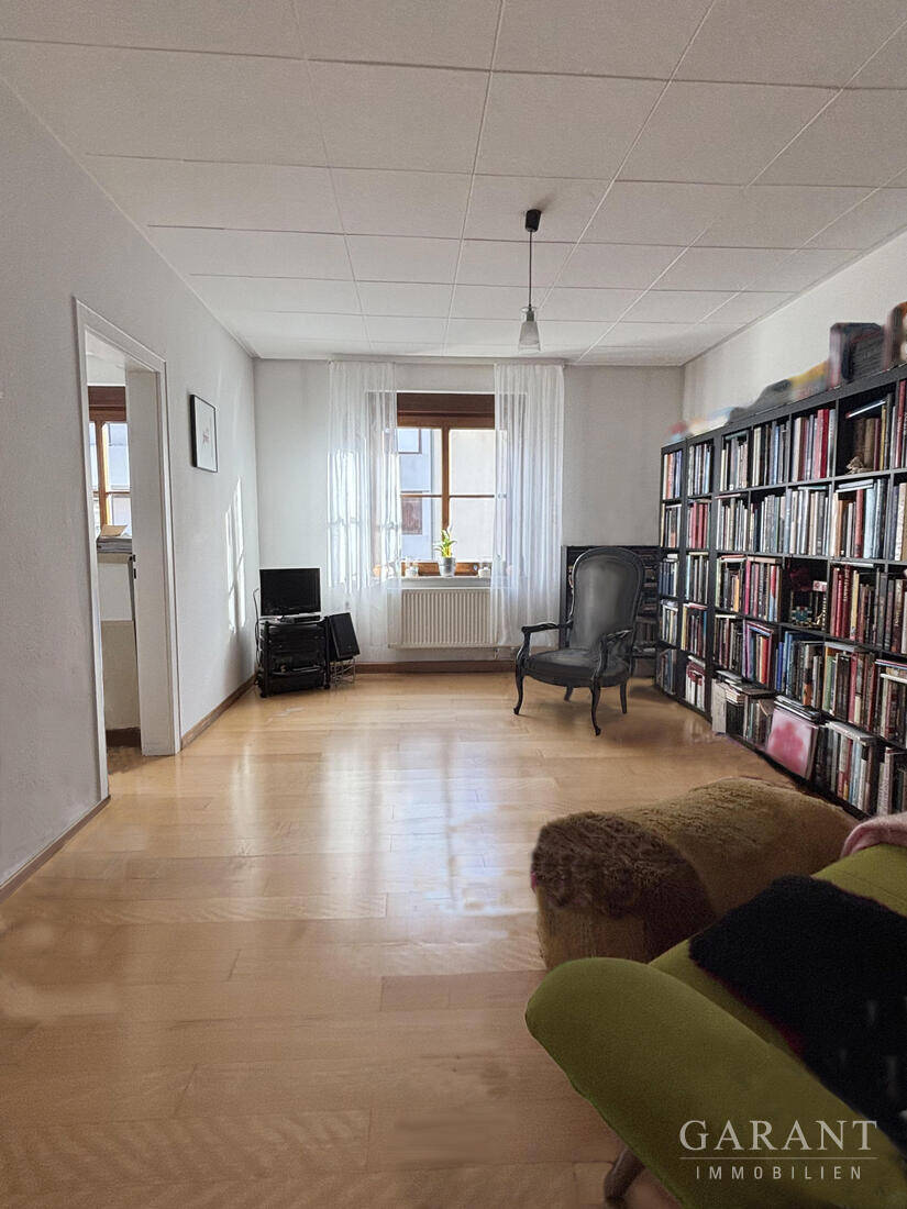 3 Zimmer-Wohnung mit guter Raumaufteilung im Herzen Gablenbergs! – Stuttgart – Vorschaubild 2