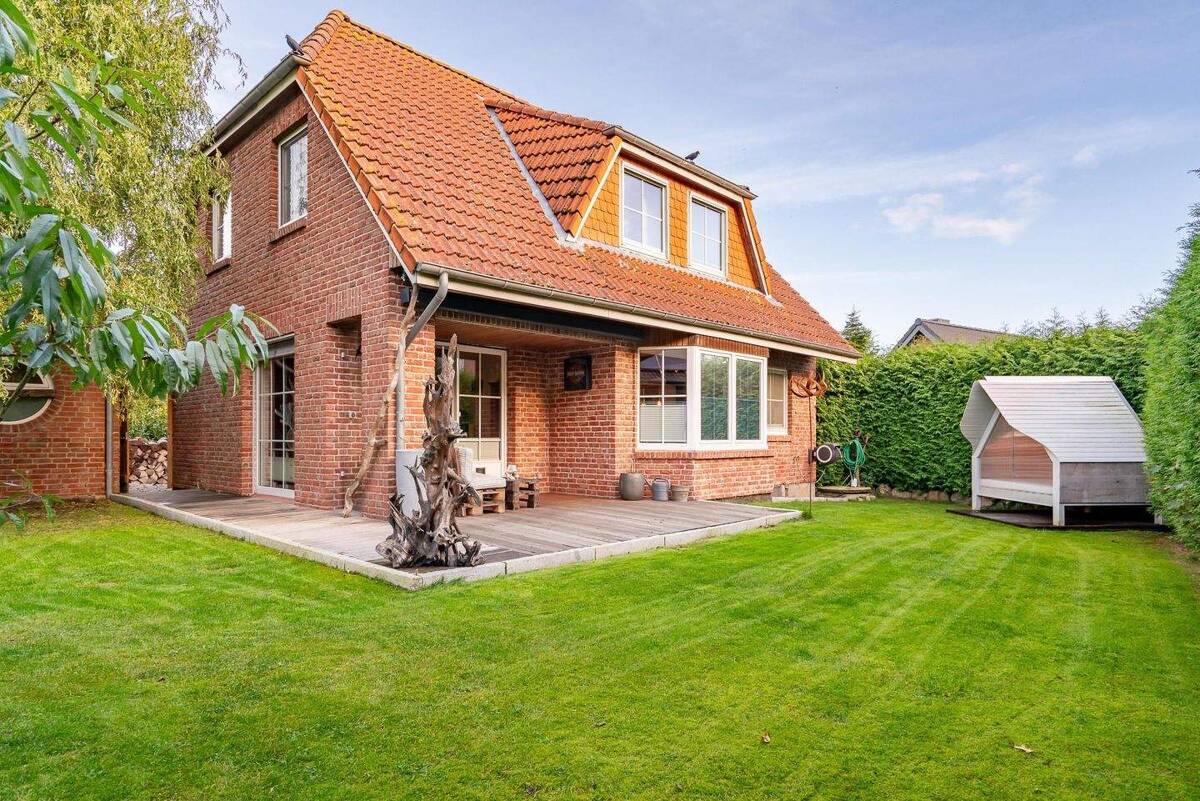 Ihr Traumhaus zum einziehen! – 23758 Oldenburg in Holstein – Bild 1 von 9