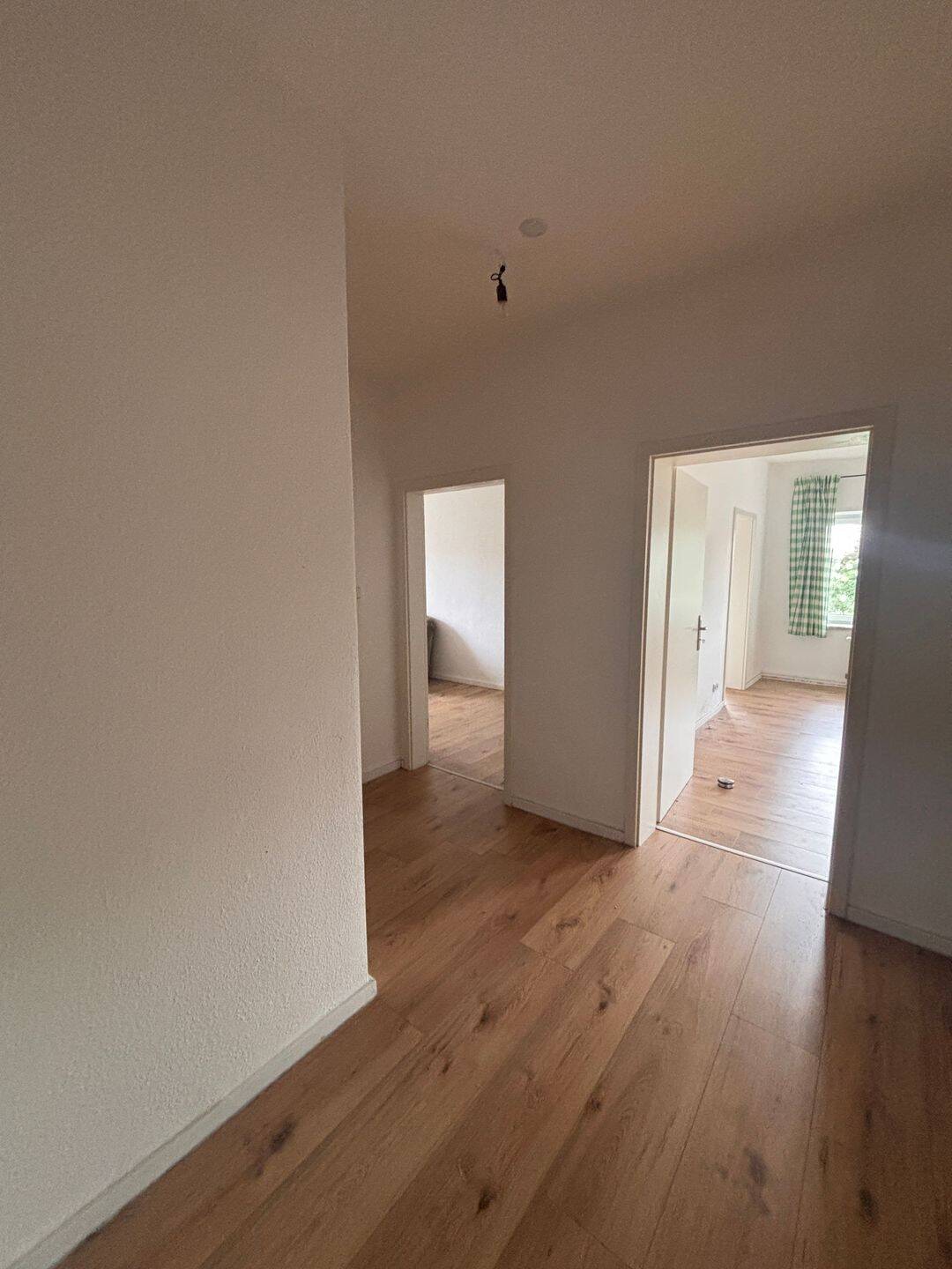 Helle 5-Raum-Wohnung mit 103 m² in Leipzig – ideal für Familie oder WG – Leipzig – Vorschaubild 6