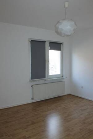 Nähe City & Innenhafen : Schöne 2 Raum Wohnung , große Wohnküche mit EBK – Ruhrorter Str. 19, 47059 Duisburg – Vorschaubild 6