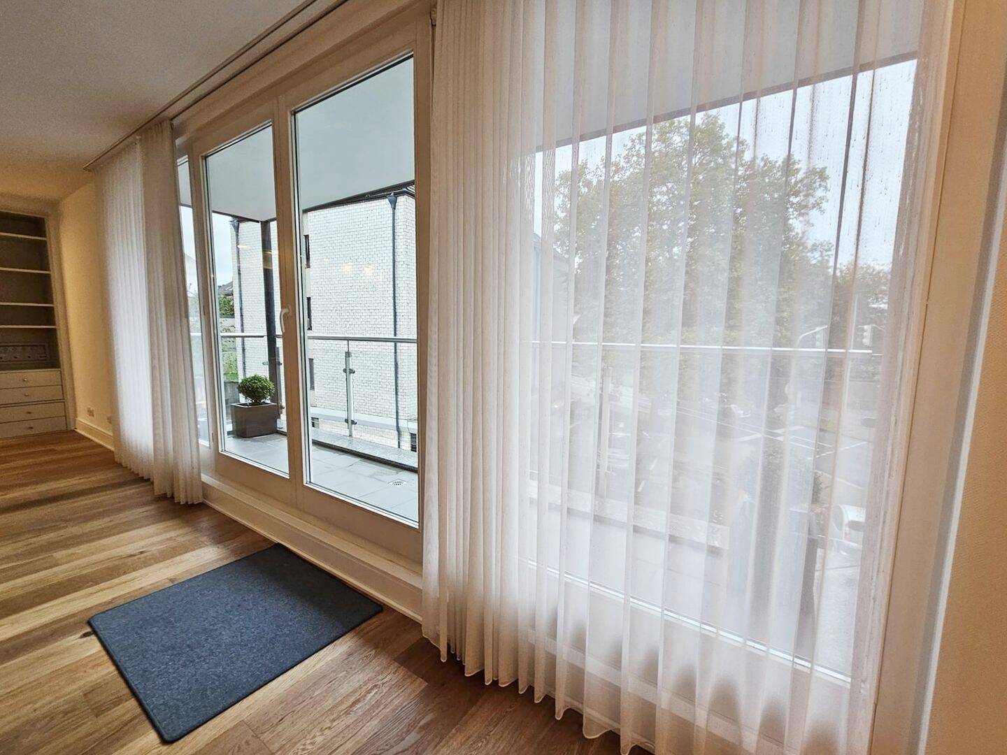 Exklusive Wohnqualität mitten in Ohligs. Mit Aufzug, Einbauküche, Garage und Wallbox – Solingen – Vorschaubild 6
