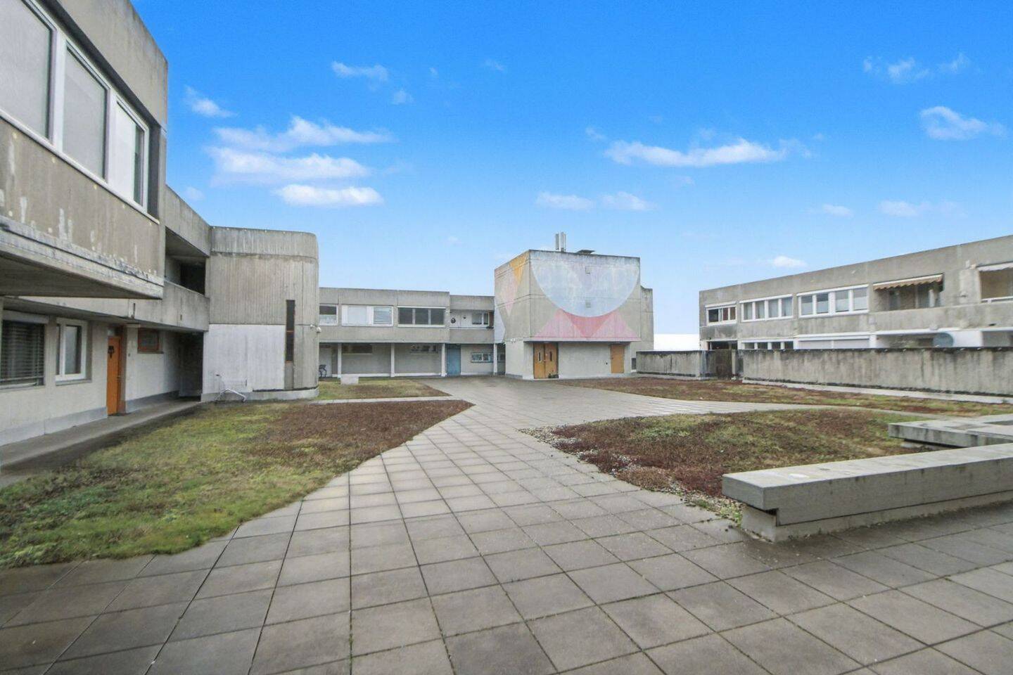 Zentral gelegene 3-Zimmer-Wohnung mit Balkon, TG-Stellplatz und Entwicklungspotenzial – Sindelfingen – Vorschaubild 9