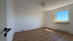 3 Zimmmer . Panoramablick . komplett saniert . – 90765 Fürth – Vorschaubild 7