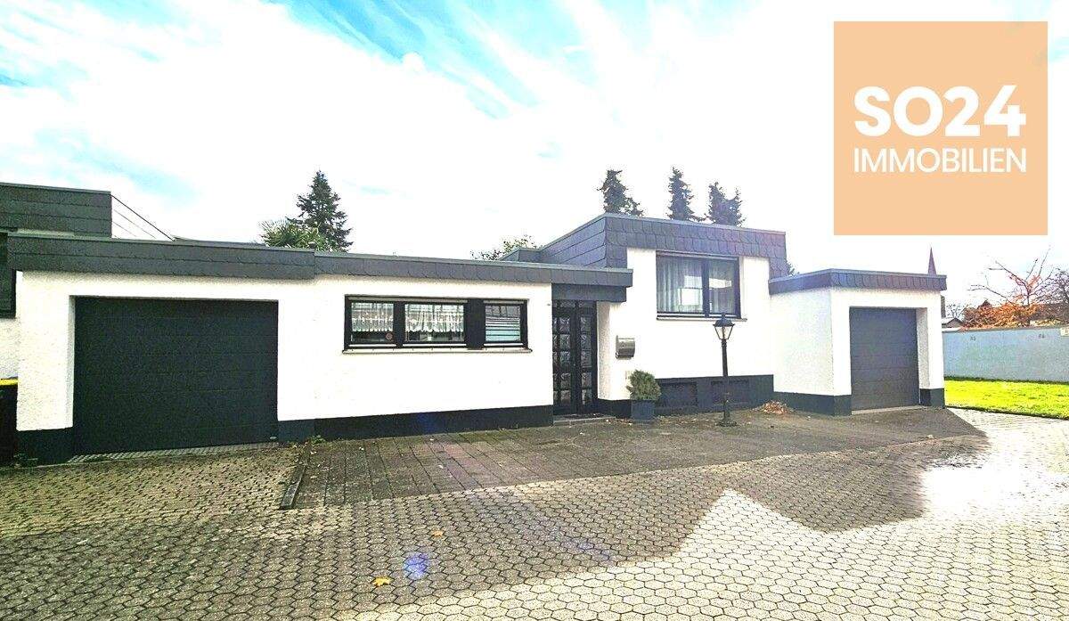 SO24: Düren Merken, Sehr gepflegtes EFH, Garage, Teilkeller, Garten, Top – Düren – Bild 1 von 9