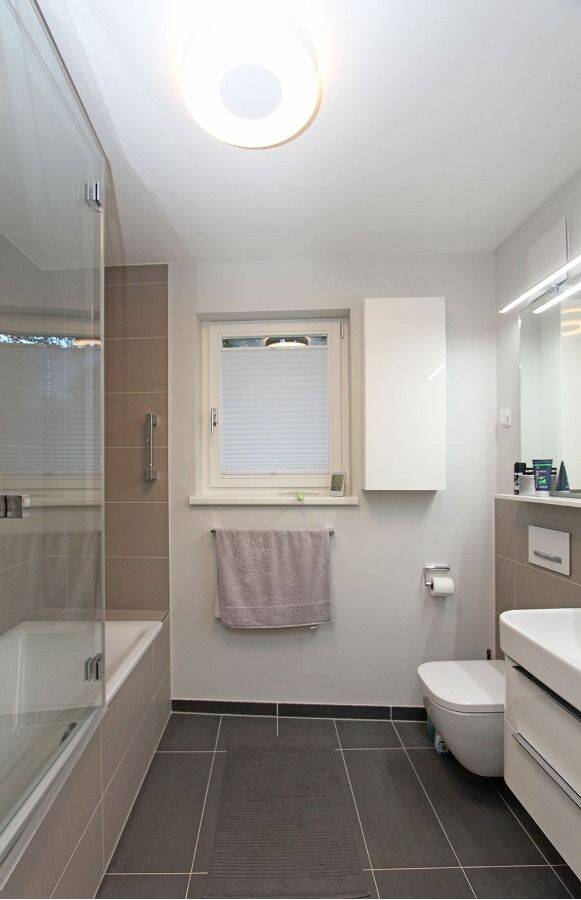 Modern möbliertes 2-Zi-Business-Apt mit kleinem Garten in München-Harlaching – München – Vorschaubild 8