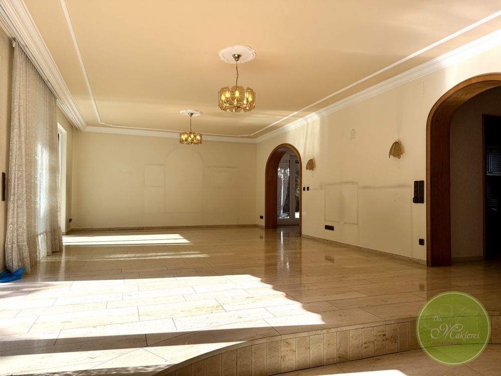 ** IHR Traum vom Eigenheim ** 7 Zimmer ** traumhafter Garten ** Schwimmteich ** Solar ** 3 Garagen * – Nürnberg – Vorschaubild 7