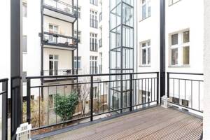 Sanierte Altbauwohnung mit großem Balkon in Prenzlauer Berg – Saniert 2015, ruhige Lage, Energieklasse C, sofort bezugsfertig – 10439 Berlin – Vorschaubild 3
