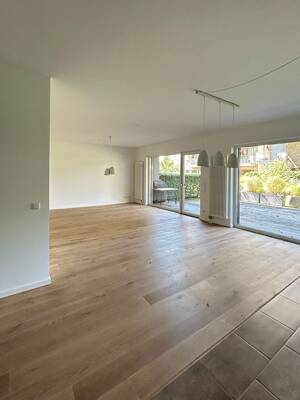 Lichtdurchflutete Wohnung mit Terrasse an der Weser – 28217 Bremen – Vorschaubild 5