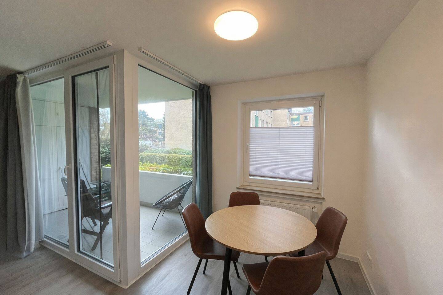 Kapitalanlage am Großen Bürgerbusch - moderne 2-Zimmer-Wohnung mit Balkon – Oldenburg – Vorschaubild 5