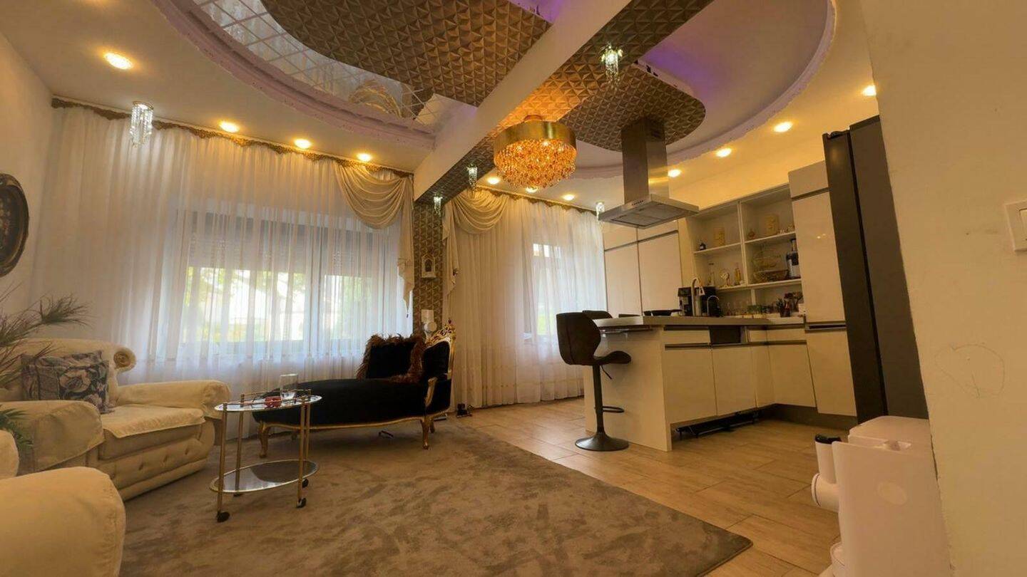 Erdgeschosswohnung in top Bochumer Lage - 101 m² Wohnkomfort, sofort bezugsfertig! – Bochum – Bild 1 von 7