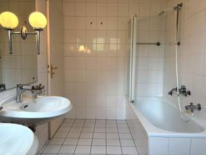 Großzügige Parterrewohnung mit imposanter Terrasse! – 22391 Hamburg – Vorschaubild 7