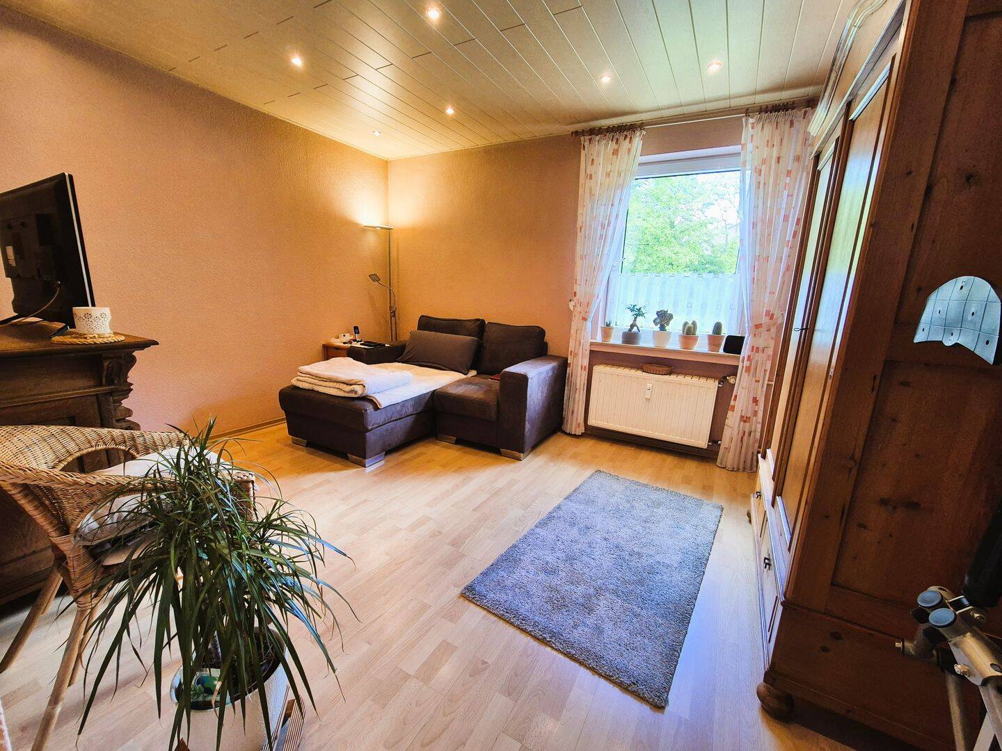 Zentral gelegene Wohnung mit Balkon und Garage – Gelsenkirchen – Vorschaubild 6