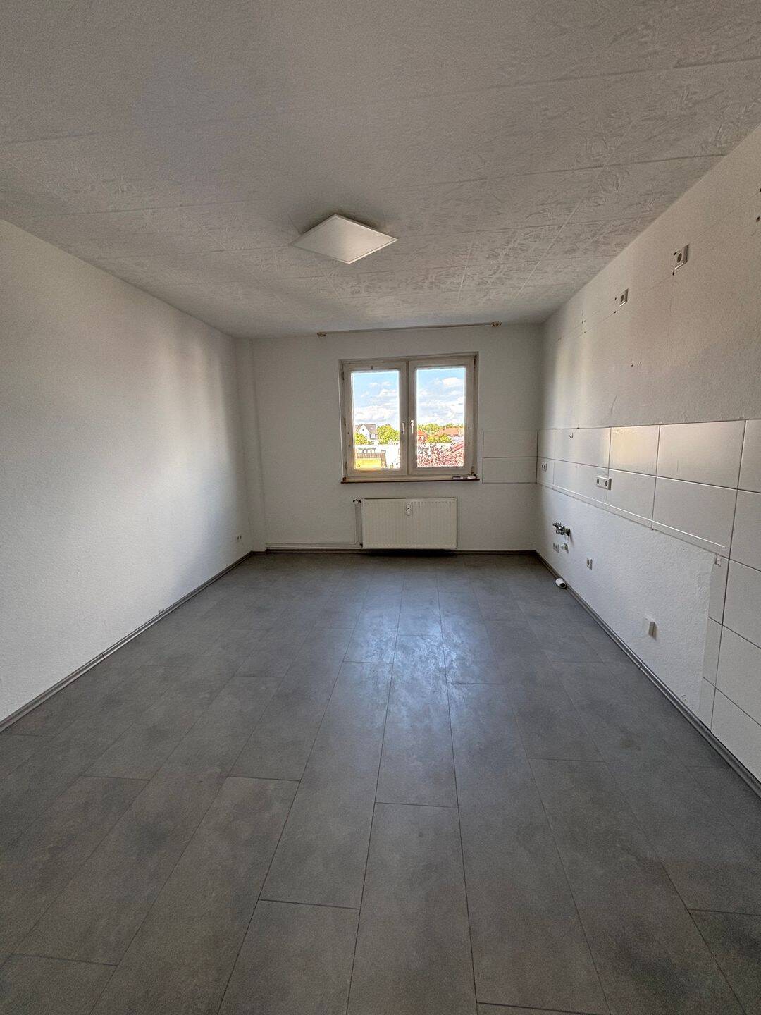 schöne 2 Zimmer Wohnung im 2. Obergeschoss