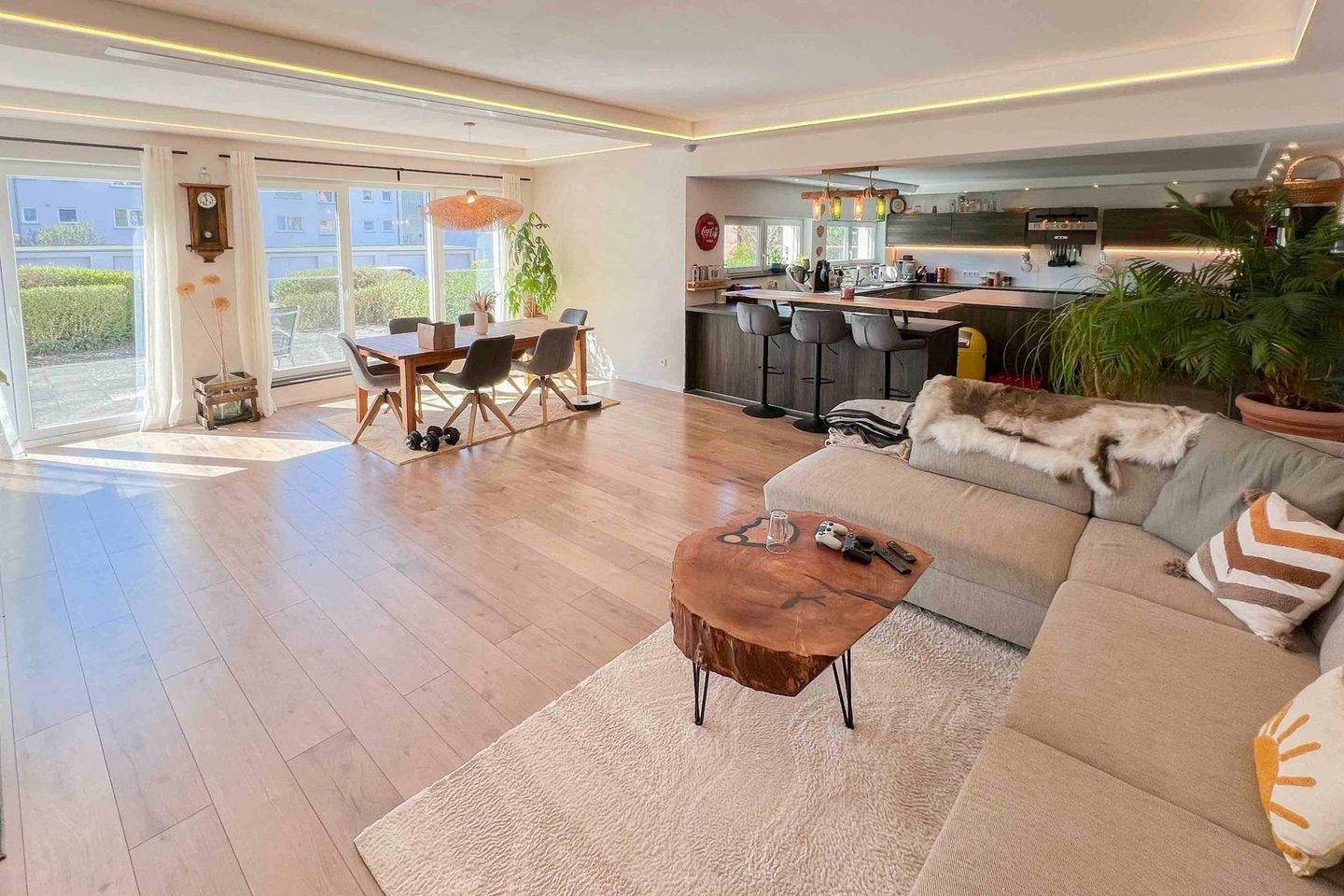 Exklusiv: 3-Zi.-Barrierefreie Bungalow-Wohnung mit gehobener Ausstattung! – Igersheim – Bild 1 von 9