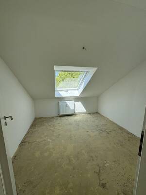 Sanierte 3-Zimmer-Dachgeschosswohnung mit Dachterrasse und Tiefgaragenplatz – 74177 Bad Friedrichshall – Vorschaubild 7